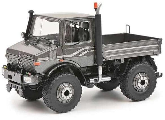 メルセデスベンツ Unimog U1600 グレーメタリック/ Schuco  1/32 ミニカー