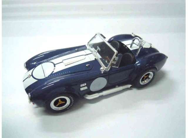 1965 Shelby Cobra 427 SC ブルーホワイト/Shelby 1/18ミニカー