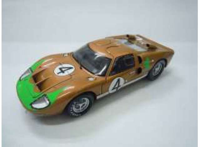 1966 Ford GT40 MKII #4 ルマン24時間 マーク・ドナヒュー ポール・ホーキンス チームホルマン＆ムーディ ゴールドグリーン/Shelby 1/18ミニカー