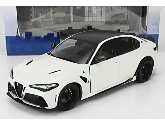 Alfa Romeo Giulia GTA 2022 ビアンコトロフェオ/ SOLIDO 1/18 ミニカー