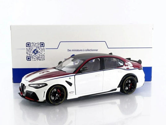 アルファロメオ ジュリア GTA-M 2023 ホワイト / Solido 1/18 ミニカー