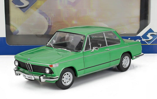 BMW 1602 Taiga 1971 グリーン / SOLIDO 1/18 ミニカー