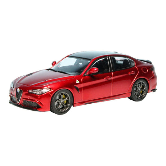 Alfa Romeoアルファロメオ Giuliaジュリア Quadrifoglio 2017 レッド / Solido 1/43 ミニカー