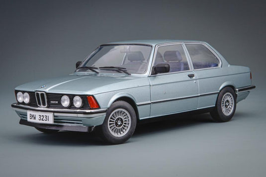 BMW E21 323i 1980 サファイアブルーメタリック / SOLIDO 1/18 ミニカー