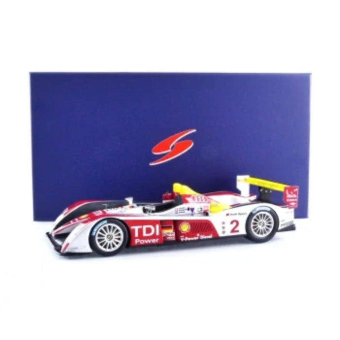 アウディ R10 TDI ル・マン優勝 2008 / Spark 1/18 ミニカー