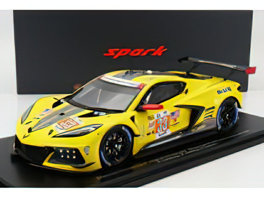 CHEVROLET - CORVETTE C8.R 5.5L V8 TEAM CORVETTE RACING N 33 WINNER LMGTE CLASS 24h LE MANS 2023 N.CATSBURG - B.KEATING - N.VARRONE - YELLOWSPARK 1/18ミニカー