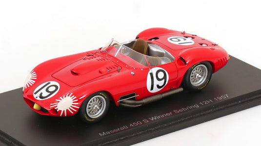 マセラティ450S 1957 / Spark 1/43 ミニカー
