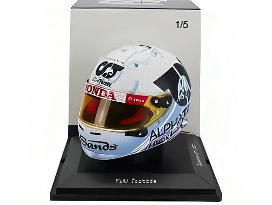 アライヘルメット - F1ヘルメット AT04 チームアルファタウリ N22 シンガポールGP2023 角田裕毅 - ホワイトライトブルー   Spark 1/5 ミニカー