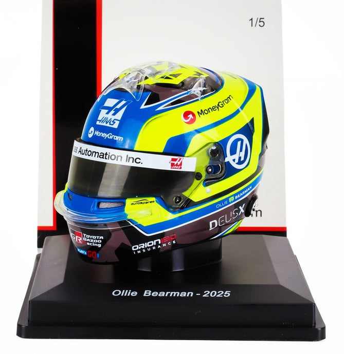 BELL HELMET F1 オリバーベアマン 2025 イエローブルー/ Spark 1/5 ミニカー