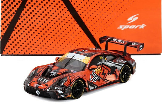 PORSCHE 911 992 GT3 R TEAM ABSOLUTE N 911 FIA GTワールドカップ マカオ 2024 A.ピカリエッロ / Spark 1/64 ミニカー