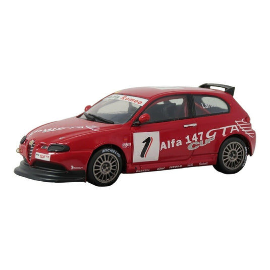 Alfa Romeoアルファロメオ 147 GTA Cup 2003 レッド