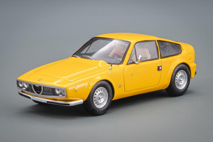 Alfa Romeo Junior Z 1600 1974 イエロー/ Spark 1/43 ミニカー