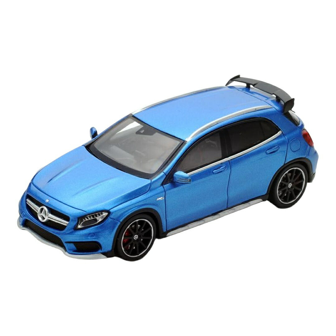 Mercedes GLA 45 AMG (Spark) 1:43 Mercedes GLA 45 AMG (Spark) 1:43