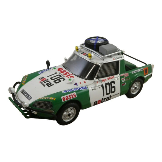 Citroenシトロエン DS 1980 ホワイト/グリーン