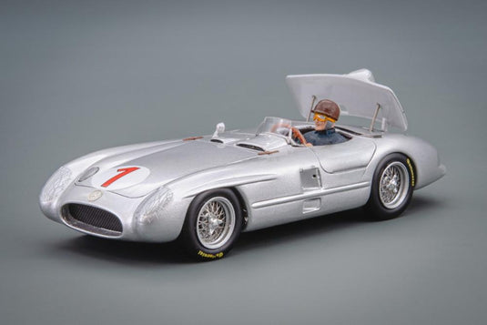 Mercedes Benz 300 SLR 1号車 クリスチャンスタードGP 1955 優勝 Juan Manuel Fangio/ Spark 1/43 ミニカー