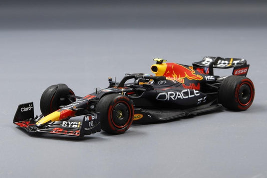 Oracle Red Bull Racing RB18 11号車 F1 サウジアラビアGP 2022 Sergio P?rez/ Spark 1/43 ミニカー
