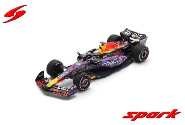 2023 Oracle Red Bull Racing RB19 #1 Max Verstappen Winner Las Vegas GP/ Spark  1/43 ミニカー
