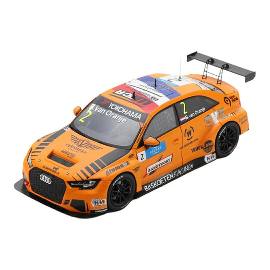 アウディ RS3 LMS