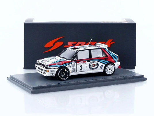 Lanciaランチア Deltaデルタ HF Integraleインテグラーレ EVOエボ Winner Tour de Corseツール・ド・コルス 1992 / Spark 1/43 ミニカー