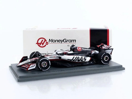 Haasハース VF-25 GP China中国GP 2025 Oconオコン / Spark 1/43 ミニカー