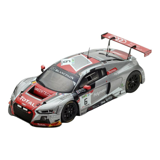 アウディ R8 LMS