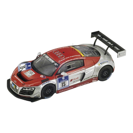 アウディ R8 LMS ウルトラ