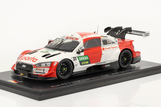 Audiアウディ RS5 DTM