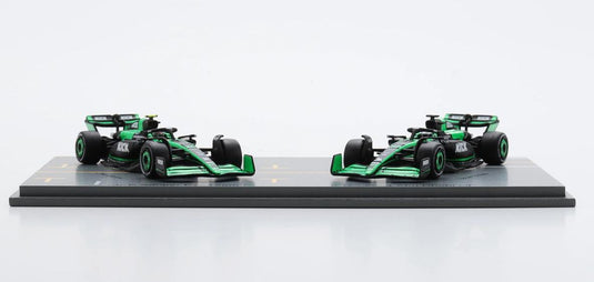 ザウバー C44 チームステークキック #77 #24 アブダビGP 2024 バルテリ・ボッタス 周冠宇 2台セット / Spark 1/64 ミニカー