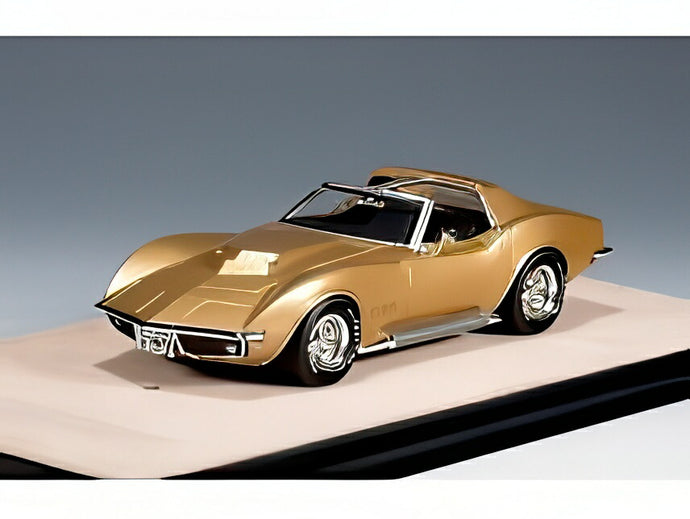 【予約】2025年発売予定CHEVROLET CORVETTE L88 クーペ 1969 オープンルーフ クローズドヘッドライト ゴールドメタリック/STAMP-MODELS 1/43ミニカー