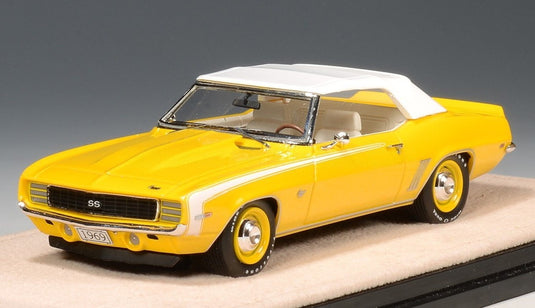 【予約】8-10月以降発売予定CHEVROLET カマロ SS/RS カブリオレ クローズ 1969 イエロー ホワイト / STAMP-MODELS 1/43 ミニカー