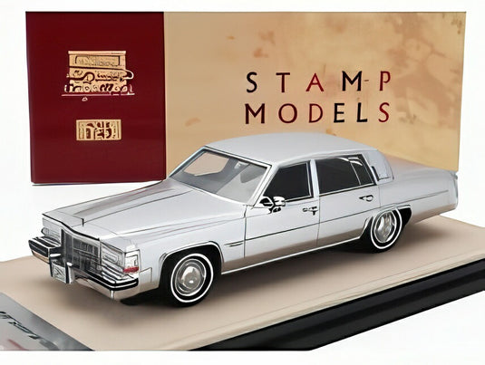 【予約】CADILLAC セダン・ドゥ・ヴィル 1983 シルバー/ STAMP-MODELS 1/43 199台限定ミニカー