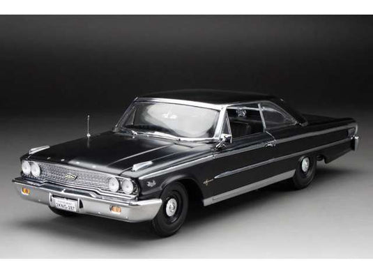 1963 フォード ギャラクシー 500XL ハードトップ セミグロスブラック / Sun Star 1/18 ミニカー