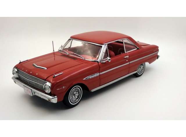 1963 Ford ファルコン ハードトップ ラングーンレッド/SunStar 1/18ミニカー