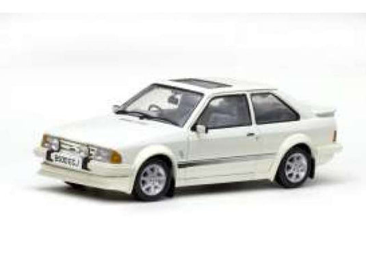 1984 フォード エスコート RS ターボ ホワイト Ford Escort RS Turbo / Sun Star 1/18 ミニカー