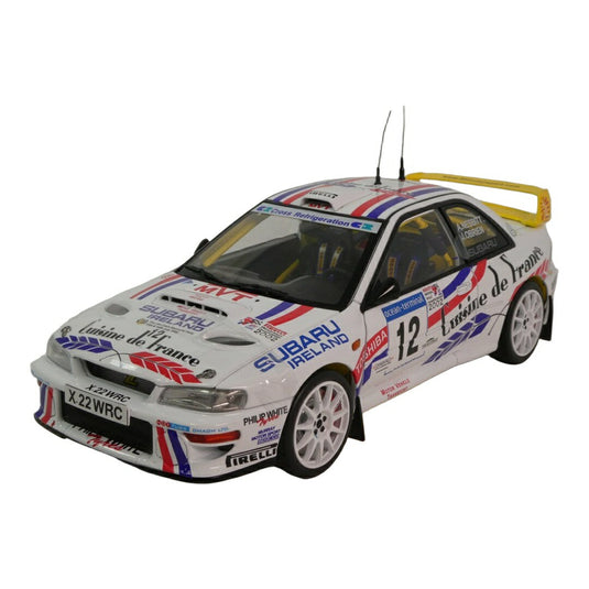 Subaruスバル インプレッサ S6 WRC00 2002 ホワイト No.12 Cuisine de France / Sun Star 1/18 ミニカー
