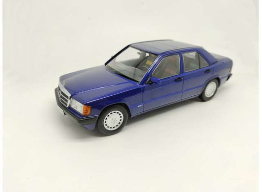 1993 Mercedes 190E 2.3 アバンギャルド W201 ブルー/TRIPLE9 1/18ミニカー