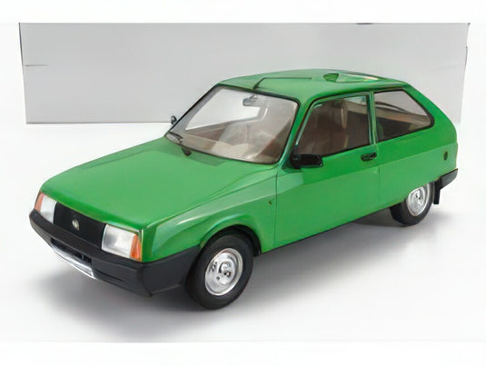 OLTCIT - CLUB 1990 - GREEN/TRIPLE9 1/18ミニカー