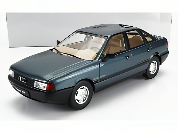 【予約】5月以降発売予定アウディ 80 B3 1989 ブルー/ TRIPLE9 1/18 ミニカー