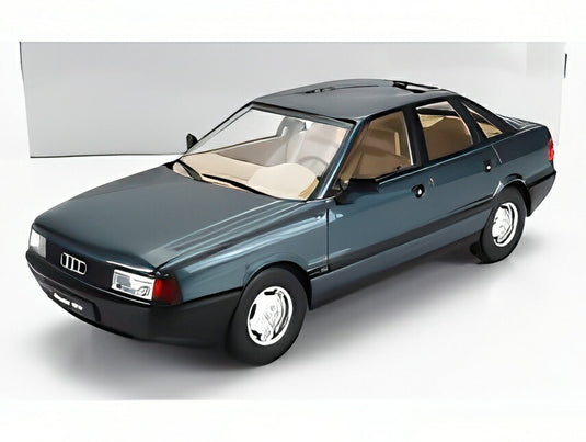 【予約】5月以降発売予定アウディ 80 B3 1989 ブルー/ TRIPLE9 1/18 ミニカー
