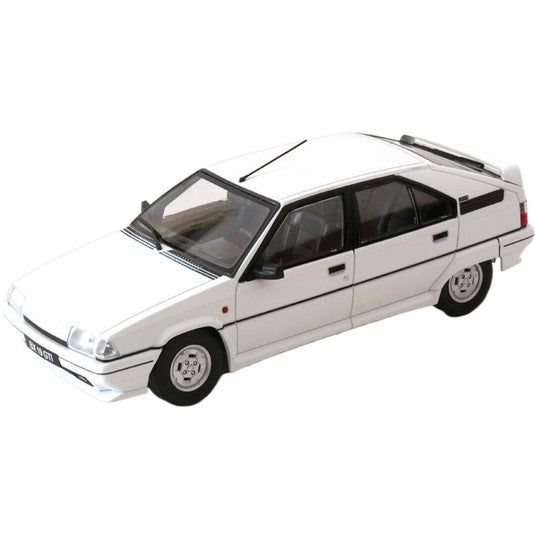 Citroenシトロエン BX GTI 1990 ホワイト / TRIPLE9 1/18 ミニカー