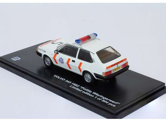 1982 Volvo 343 1400 ポリティ ウィリンガーワーフ ホワイトオレンジ オリジナルロングバンパー/TRIPLE9 1/43ミニカー 504台限定