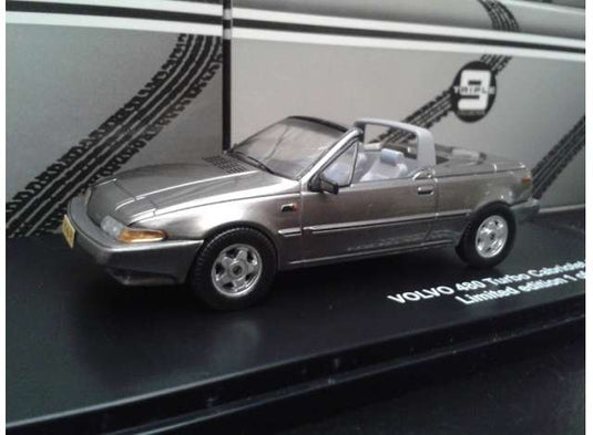 Volvo 480 Turbo Cabriolet 1990 シルバー/ TRIPLE9 1/43 ミニカー