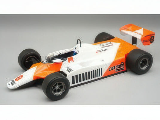 【予約】12月以降発売予定McLAREN F1 MP4/1B フォード コスワース N 8 ウィナー イギリスGP 1982 ニキ・ラウダ ホワイト レッド/ Tecno 1/18 ミニカー