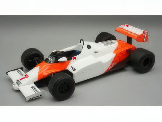 【予約】12月以降発売予定McLAREN F1 MP4/1C N 7 シルバーストーン テストドライブ 1983 アイルトン・セナ ホワイト レッド/ Tecno 1/18 ミニカー