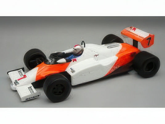 【予約】12月以降発売予定McLAREN F1 MP4/1C N 7 モナコGP (パイロットフィギュア付き) レインタイヤ付き 1983 ジョン・ワトソン ホワイト レッド/ Tecno 1/18 ミニカー