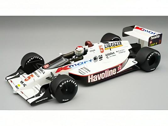 【予約】2026年発売予定LOLA T89 Newman Haas Racing No.5 1989 インディカー M.アンドレッティ (フィギュア付) ホワイト ブラック/ Tecno 1/18 ミニカー