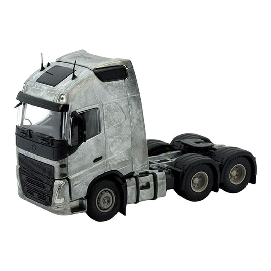 ボルボ FH05 グローブトロッター XL 6x4 トラクター / Tekno 1/50 組立キット