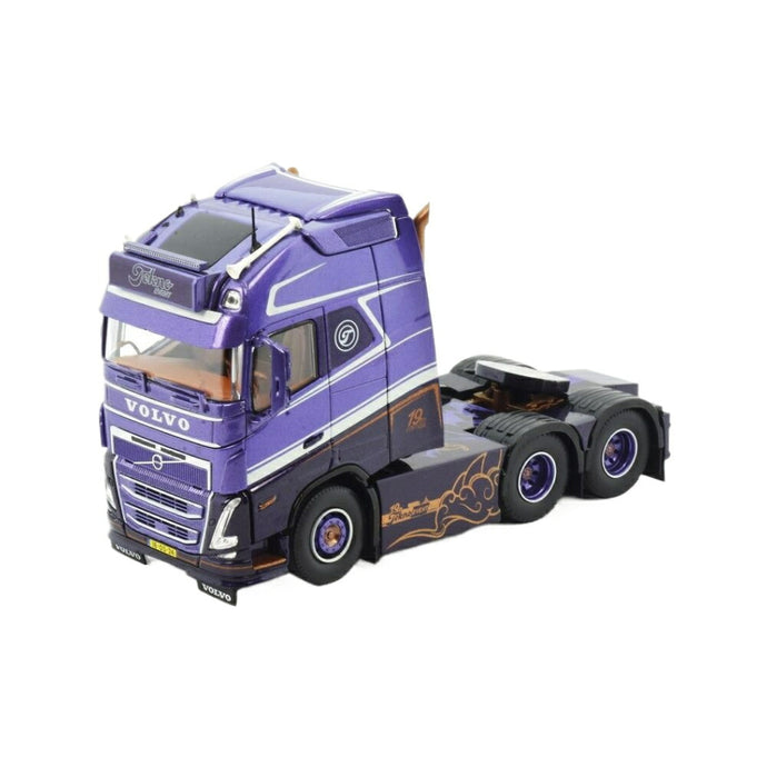 Event 2024 Volvo FH05 Globetrotter トラクタ　トラック / TEKNO 1/50 建設機械模型 工事車両