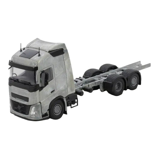 ボルボ FH05 Aero Globetrotter 6x2 リジッド 組立キット / Tekno 1/50 組立キット