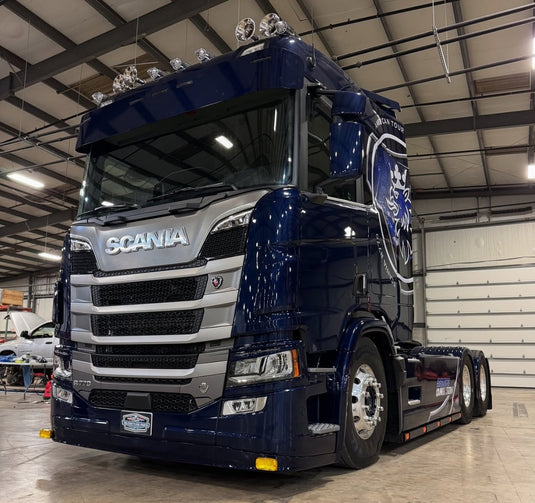 【予約】2027年発売予定 Bruce Wilson スカニア NGR 6x4 トラクタ ダークブルー / Tekno 1/50 ミニカー トラック模型